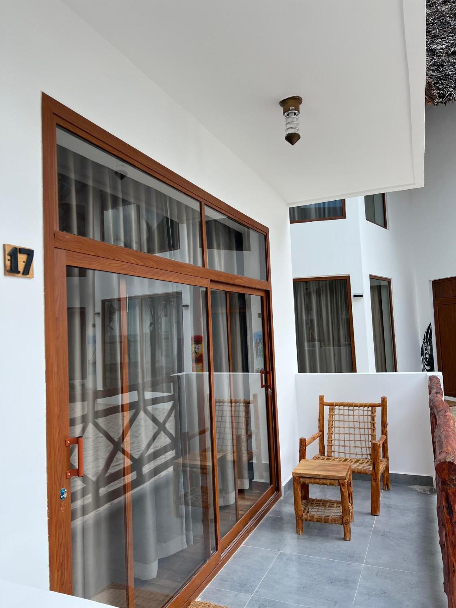 S&S Hotel 잠비아니 외부 사진